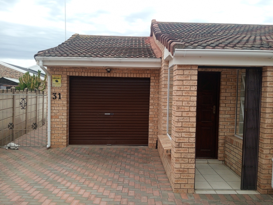 3 Bedroom Property for Sale in Noorsekloof Eastern Cape